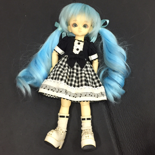 ボークス スーパードルフィー SD 全長約26cm